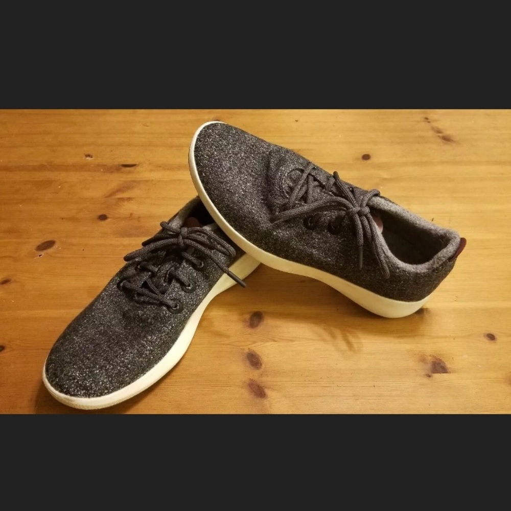 Allbirds Men’s Wool Runner Mizzles